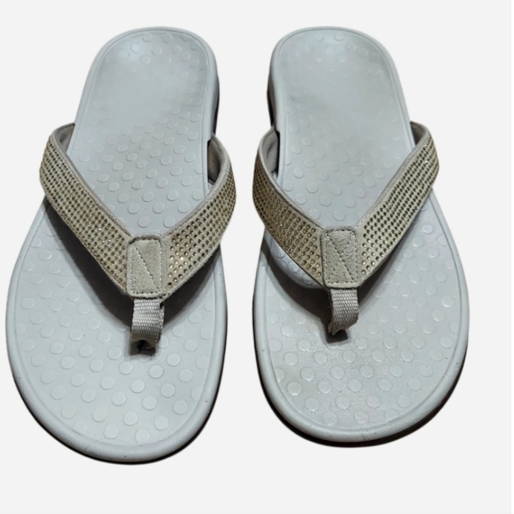 Vionic Woman's Tide Rhinstones-Supportive Thong Sandals Size 11